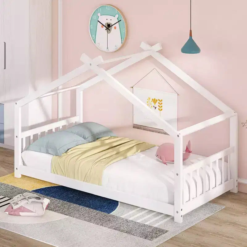 CLIHOME Lettino a forma di casetta per bambini in legno di pino con recinzione, modello Twin Size