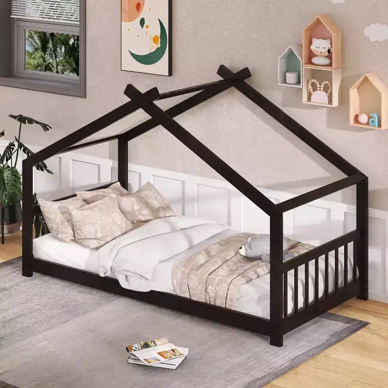 CLIHOME Lettino a forma di casetta per bambini in legno di pino con recinzione, modello Twin Size