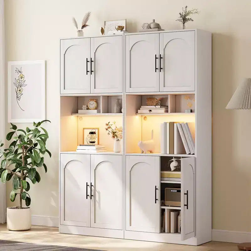 Dispensa da Cucina Alta 71" con Ripiano per Microonde, Luce LED, Anta e Ripiani Regolabili, Credenza Contenitore per Sala da Pranzo o Soggiorno